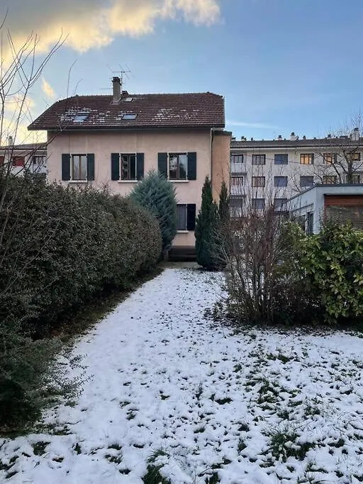 Apartment Grand Appartement, Terrasse, Parking Annecy